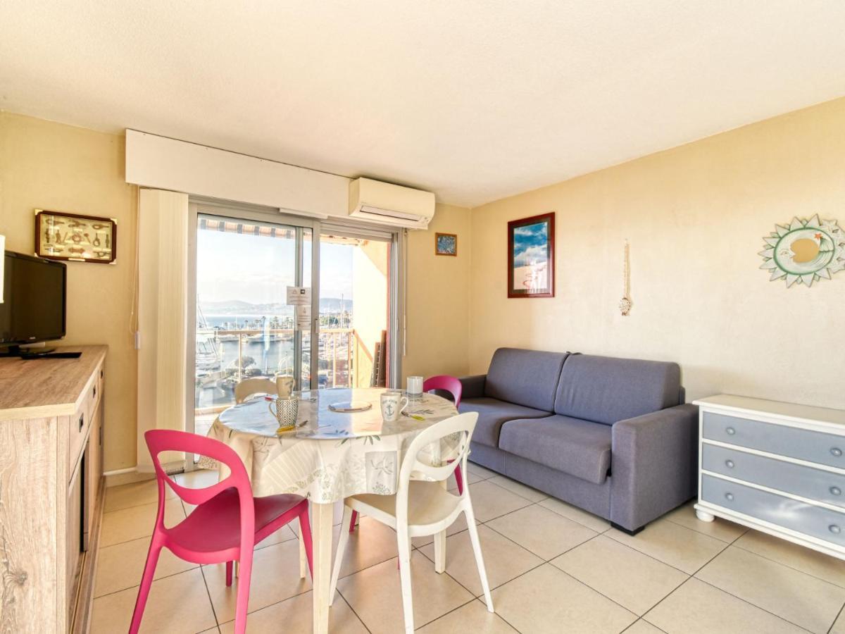 Le Capitole-2 * Fréjus