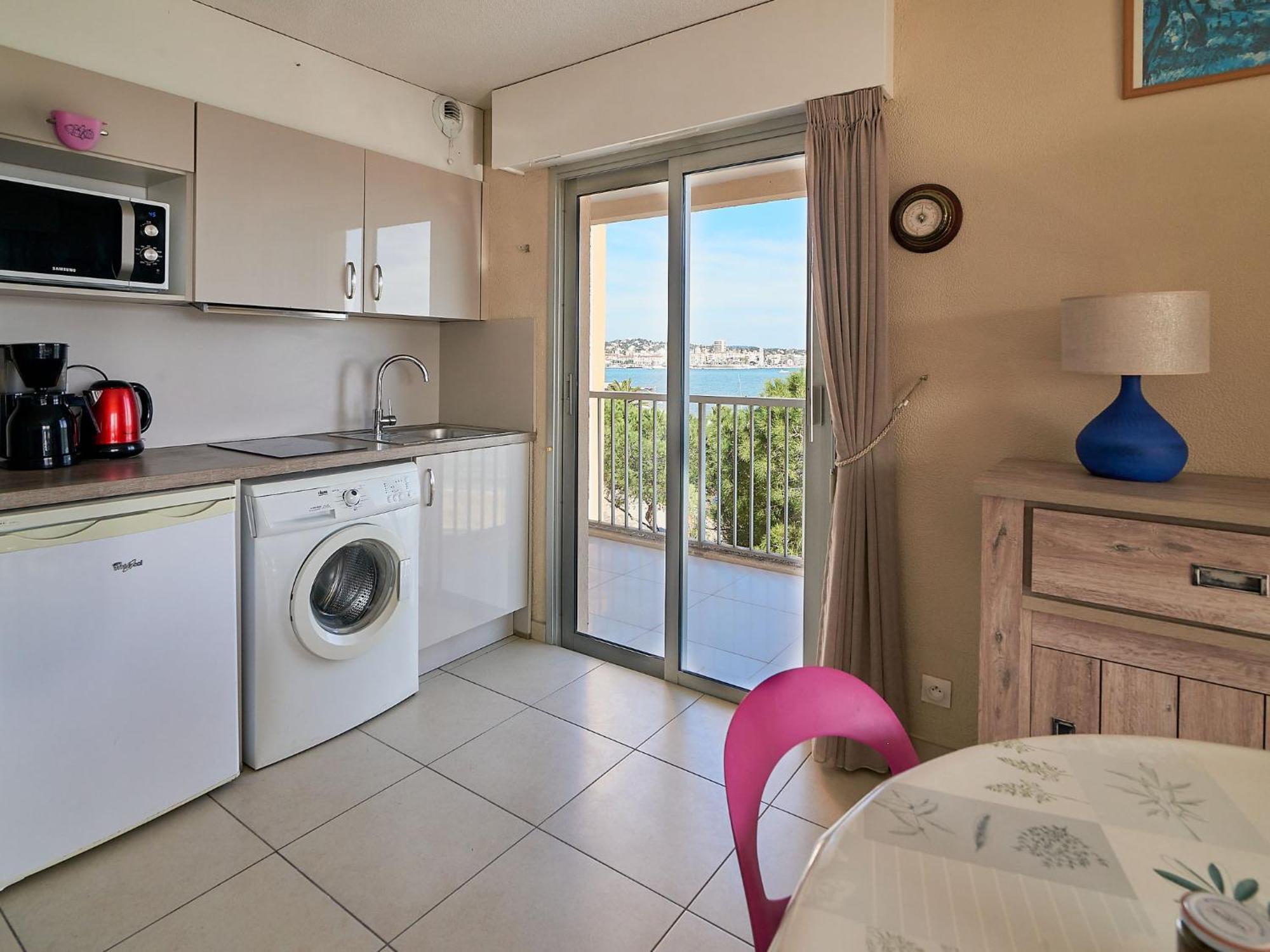 Le Capitole-2 Appartement Fréjus
